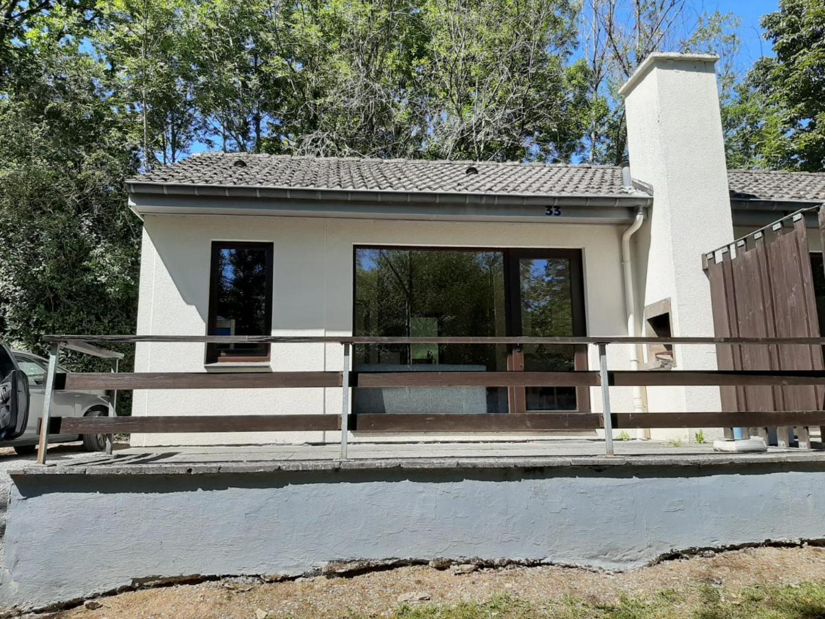 Mooie Bungalow In De Prachtige Natuur Hastiere-par-dela Εξωτερικό φωτογραφία